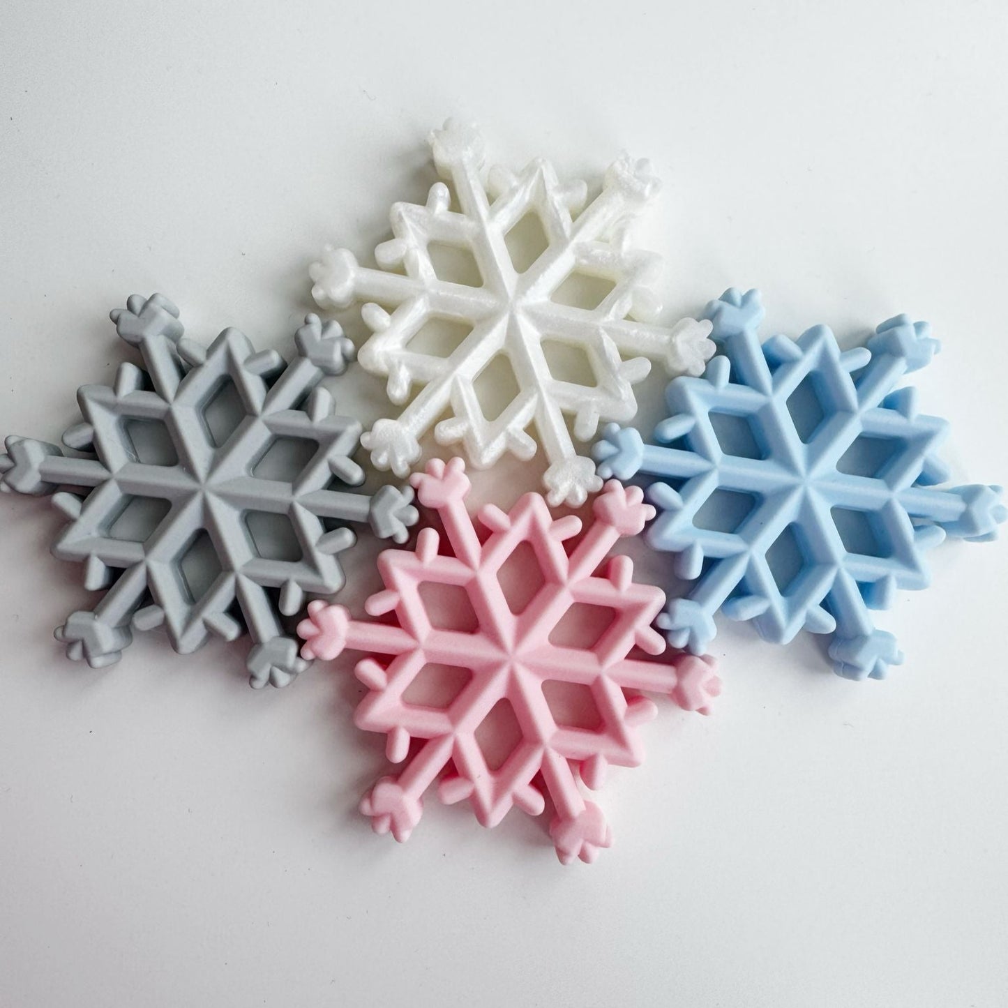 SNOWFLAKE TEETHING RING